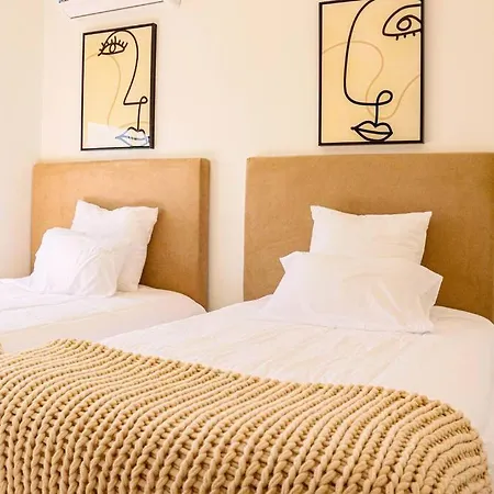 Spacious Luxury, Sea View *